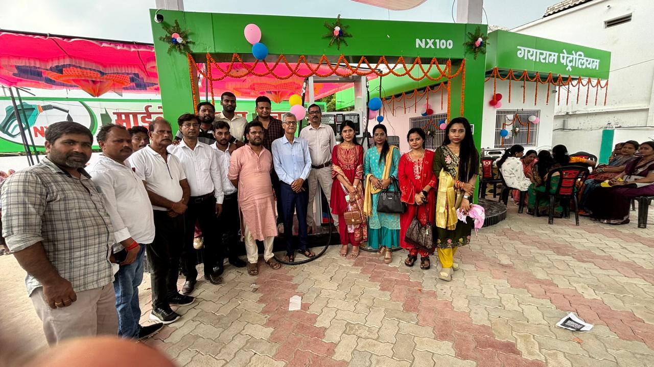 The dealer's team at an NX100 station inauguration